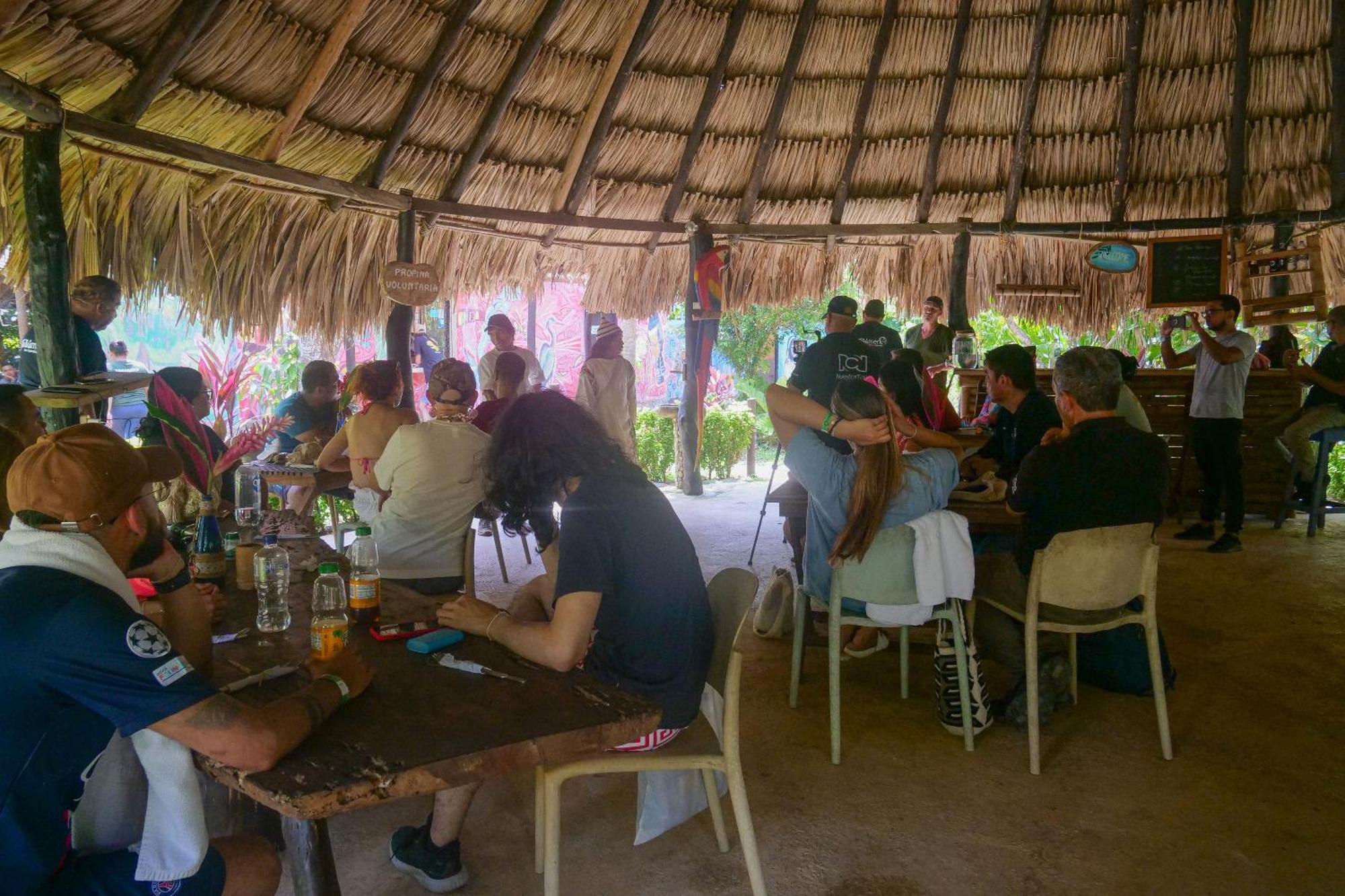 Taironaka Eco Hotel Don Diego Bagian luar foto