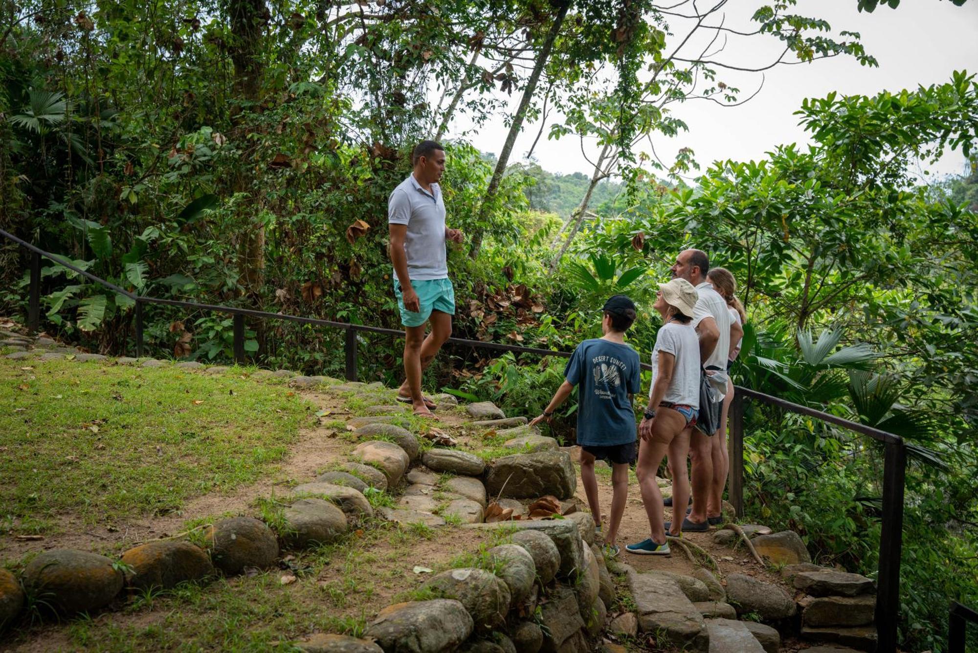 Taironaka Eco Hotel Don Diego Bagian luar foto